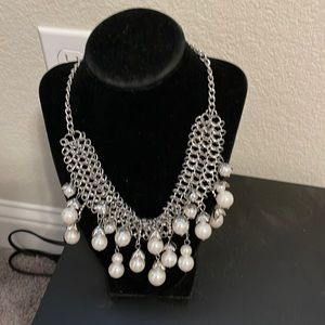 Silver necklace with pearls